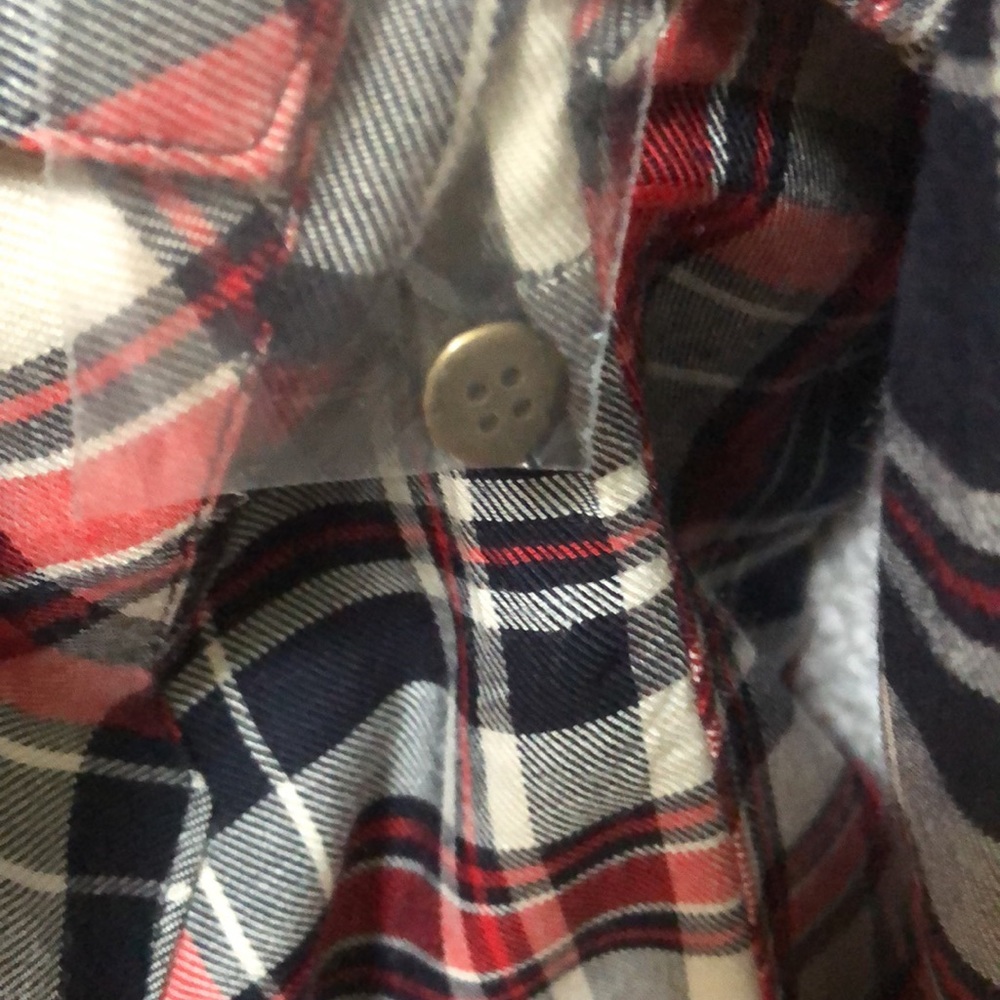 Charlotte Russe soft button down long sleeve plaid shirt - Picture 6 of 9